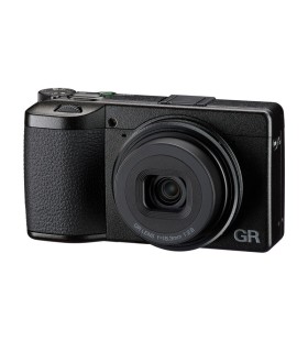 RICOH GR IV